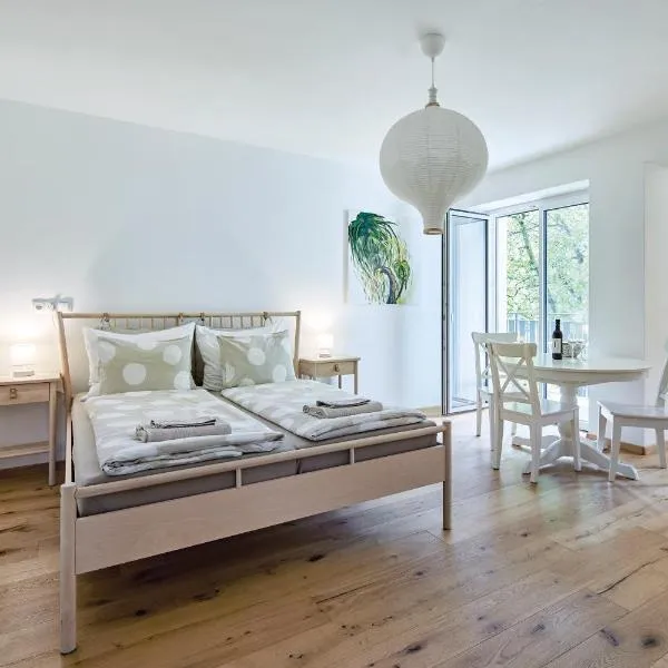 Ferienwohnung in Schlanders, hotel in Silandro