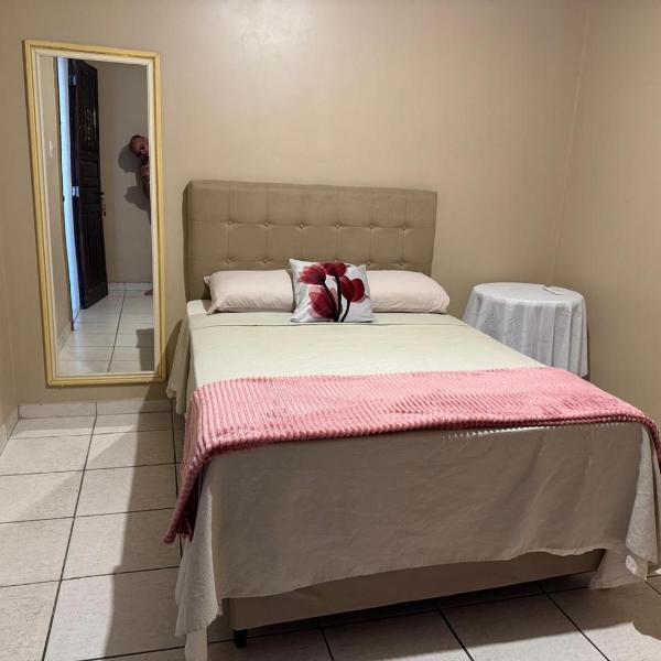 Quarto casal -próximo dos principais pontos turísticos - Foto 4