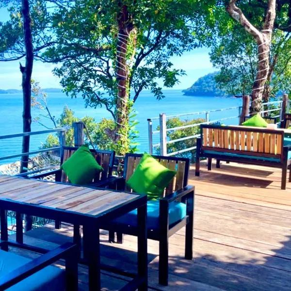 The Cliff Hostel, M'Pay Bay, hotel in Koh Rong Sanloem