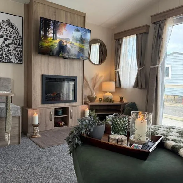 Luxury Caravan, On the beach, hotel in Redcar