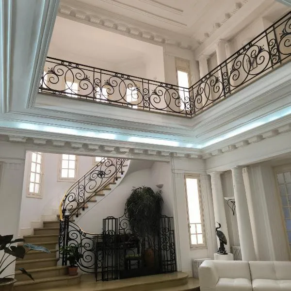 Villa Meyer Demeure Remarquable chambre d'hôtes,Art Déco,standing, Hotel in Béziers
