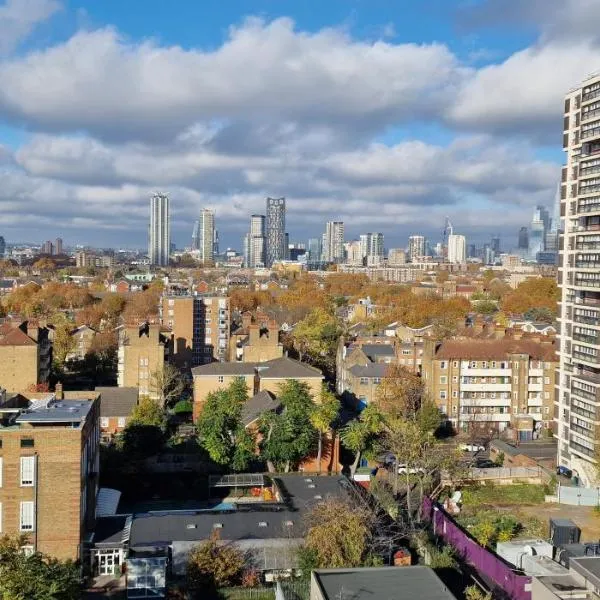 Home for the Holidays, hotel i London