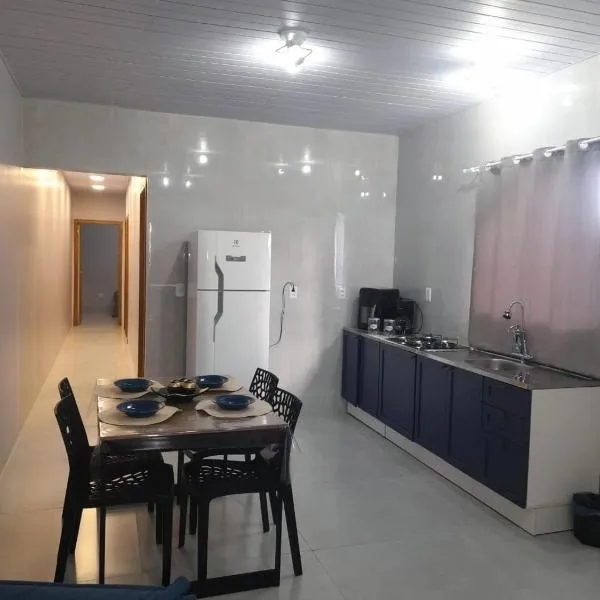 Modern cozy, for 5 with air, ξενοδοχείο σε Guaira