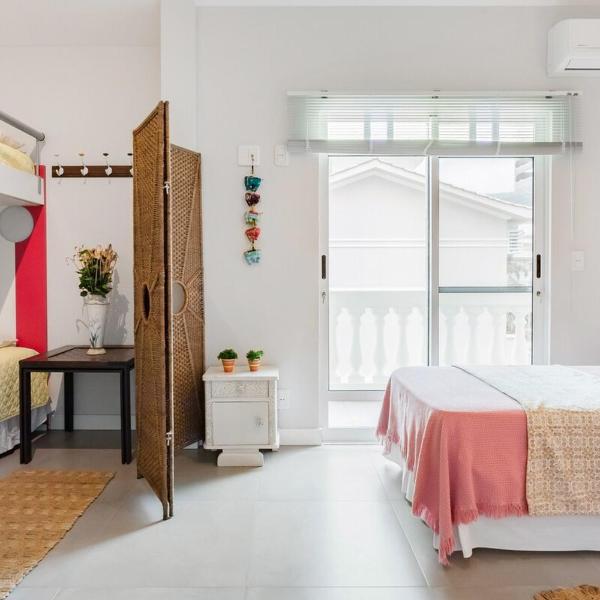 Casa mediterrânea de dois andares, no condomínio Villa dos Açores - Foto 2