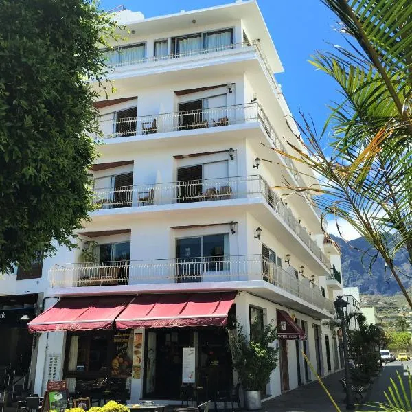 Hotel Edén, ξενοδοχείο σε La Rosa