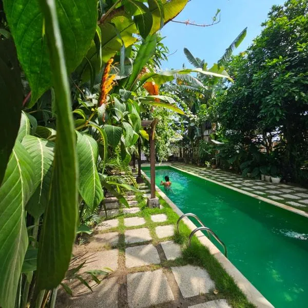 Mantra Yoga Homestay, hotel en Tanjung
