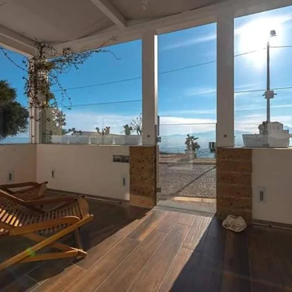 Seahouse Casa vacanze Studiocantieri, viešbutis mieste Santa Flavija