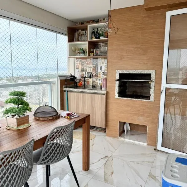 Apto 124C - Linda vista para o mar e lazer de clube: Guarujá'da bir otel