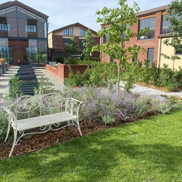 Il Roseto dei Sensi Country Rooms in Piemonte, hotel in Tarantasca