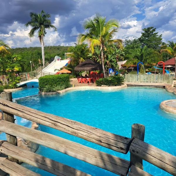 Lagoa Jardins com Acesso ILIMITADO ao Parque Aquático e Café Incluso - Até 8 Pessoas - Foto 4