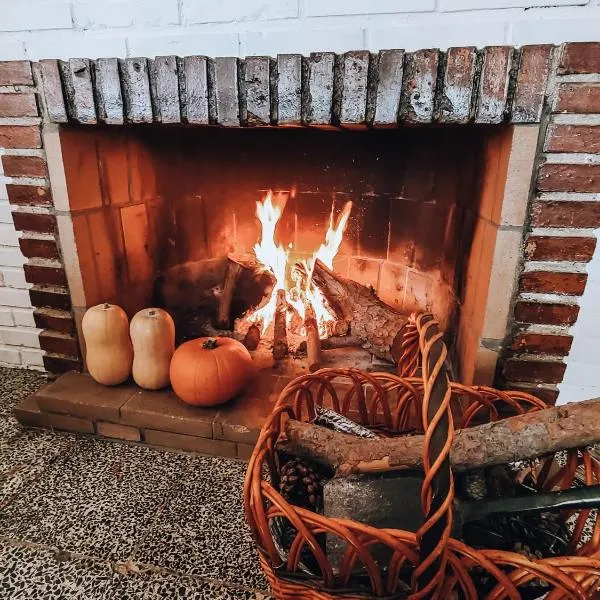 Casa Terra, hotel v destinaci Hontanar