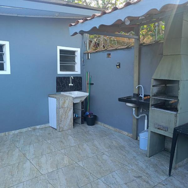 Kitnet em Itanhaém 500 metros da praia - Foto 4