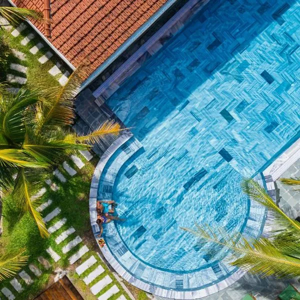 Hoianbang Beach Front Villa and Restaurant, khách sạn ở An Bang