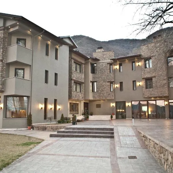 Melies Boutique Hotel、カト・ルートラキのホテル