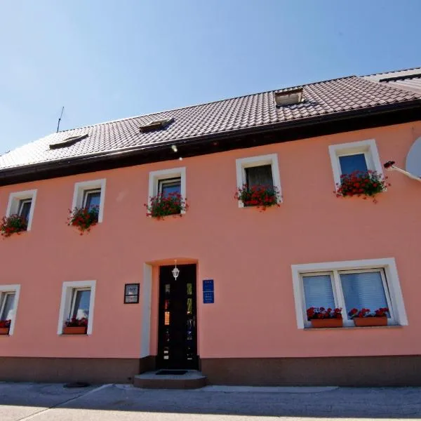 Apartment house Lalita, hotel v destinaci Fužine