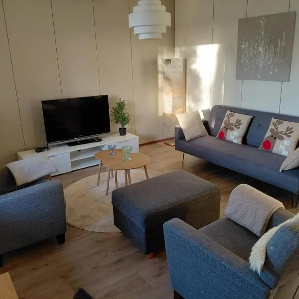 Viihtyisä huoneisto Ivalossa, hotel en Inari