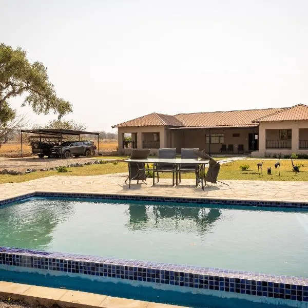 Rain Tree Camp, hotel v destinaci Chunga