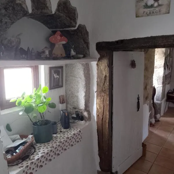 Bed and Cèpes, מלון בBusserolles