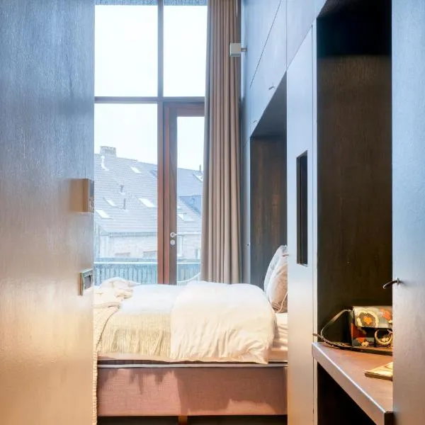 Ideal terraced Studio Retreat in Ghent's Center – hotel w Gandawie