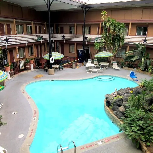 Budget Host Inn, hotel v destinaci Arlington