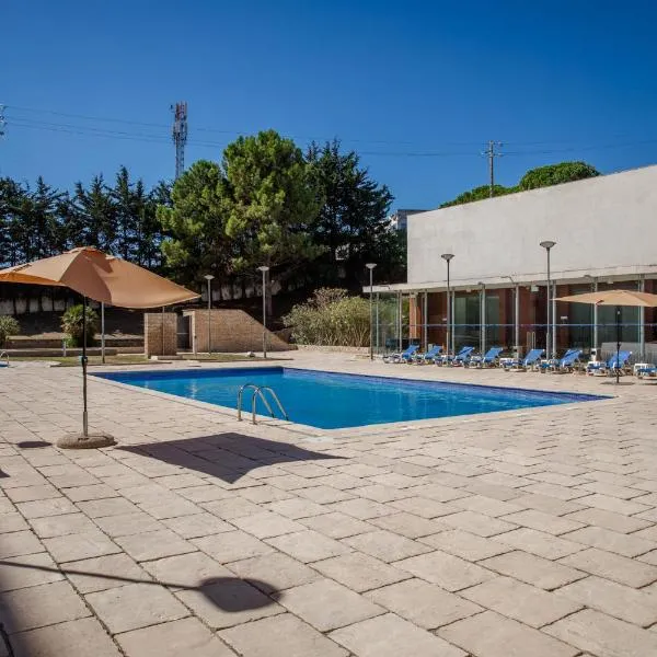 VIP Executive Santa Iria Hotel, hotelli kohteessa Santa Iria da Azóia