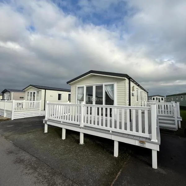 Poppy Lodge LE 17 Ocean's Edge Park, hotel en Morecambe