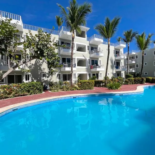 TROPICAL OASIS - studios with good location - PLAYA LOS CORALES, hotel en Punta Cana