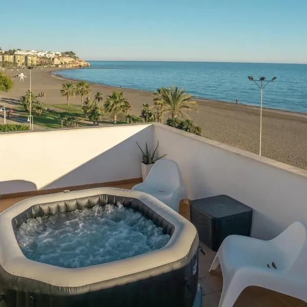 Apartamentos Varadero on the beach，位于卡拉德莫尔的酒店