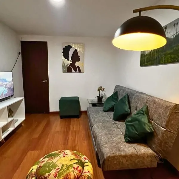 Dúplex familiar cerca al Cable y Milán con patio, khách sạn ở Manizales