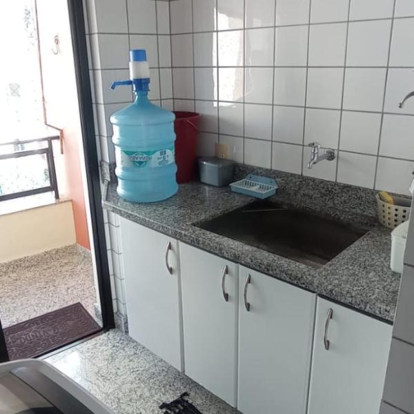 Aconchegante apartamento no centro de Guarapari - Foto 3