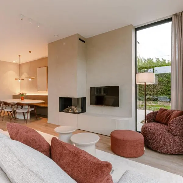 Warm family home by the sea - Villa La Madrague, hôtel à Coxyde