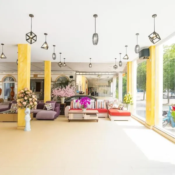 Hoàng Gia Hotel Sơn La, viešbutis mieste Sơn La