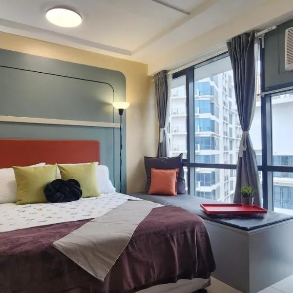 22e BGC Unit 3 mins Walk to The Venice Grand Canal Mall Pet Friendly, hotel v destinaci Manila