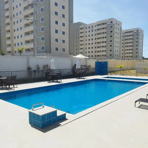 FLAT ACONCHEGANTE poucos min da praia, hotel din Maceió