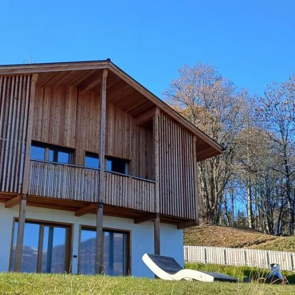 EGGA nature deluxe apartments, hotel v destinaci Colli in Pusteria