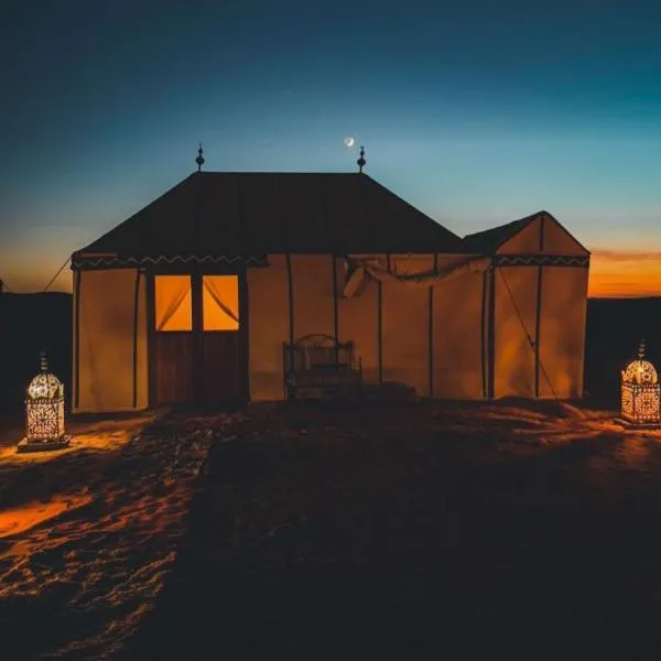 Super Luxury camp, hotel in Merzouga