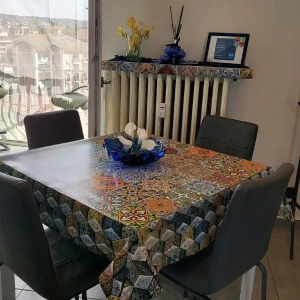 Sesto Piano Apartment, hotel i Asti