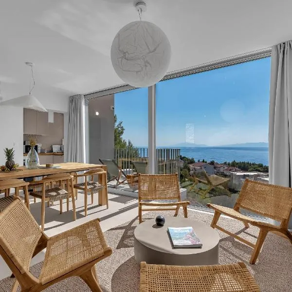 Vista Divina - Semi Detached Vacation Homes by Irundo, hotel in Zavala
