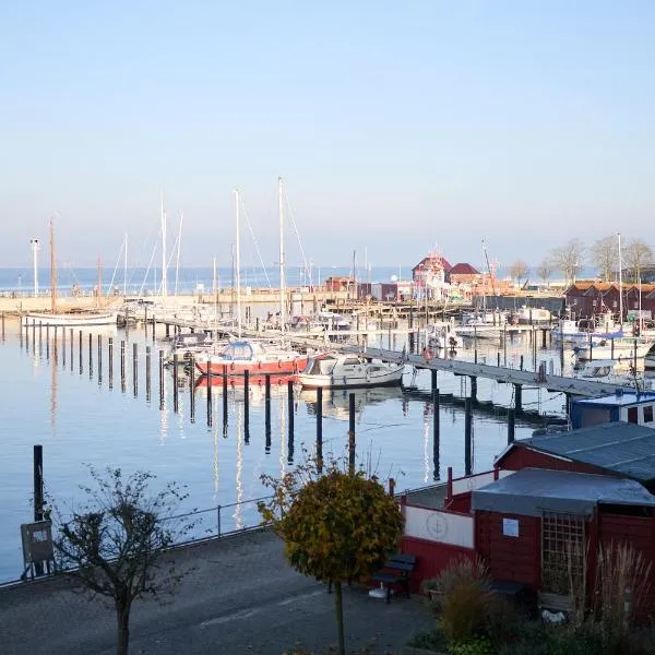 Börn BRN Ankerplatz, hotel i Laboe