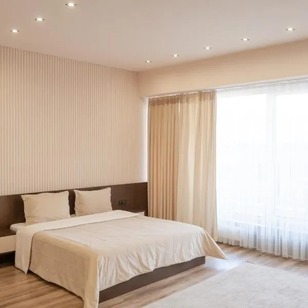 Garden plaza、Neresnytsyaのホテル