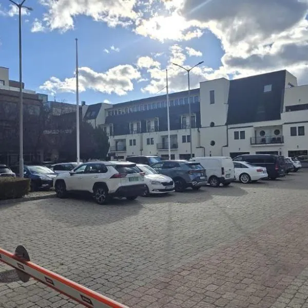 Holiday Beach Budapest Hotel, hotel in Boedapest