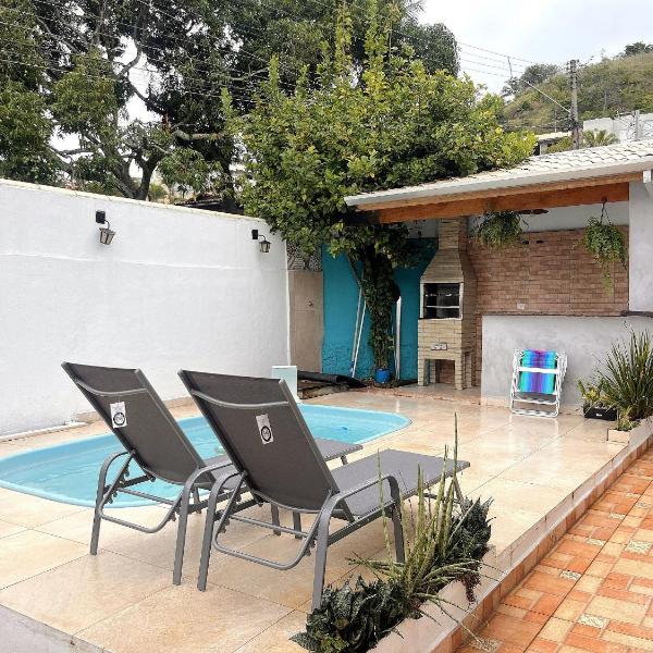 Casa com piscina em São Sebastião | Praia Deserta