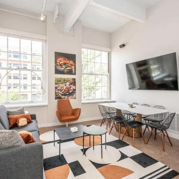 The 333 Suites 203 - Stay for 6, Hotel in Cincinnati