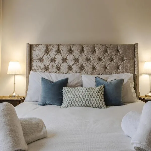 Danby House Messingham - Sleeps 5 Family & Contractor - Garden & Parking - Scun-thorpe, Brigg, Elsham, Barton, hotel v destinácii Messingham