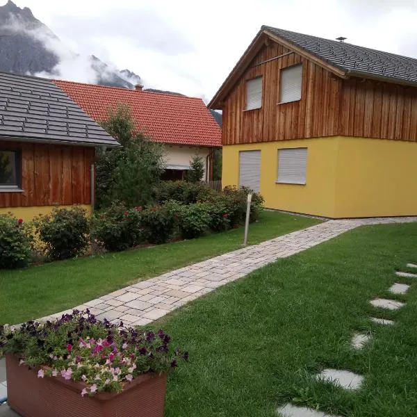 Feriendorf Uorsin, hotel v destinaci Scuol