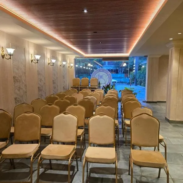 Ceylon Bake House Woodland Junction Ernakulam photo 2