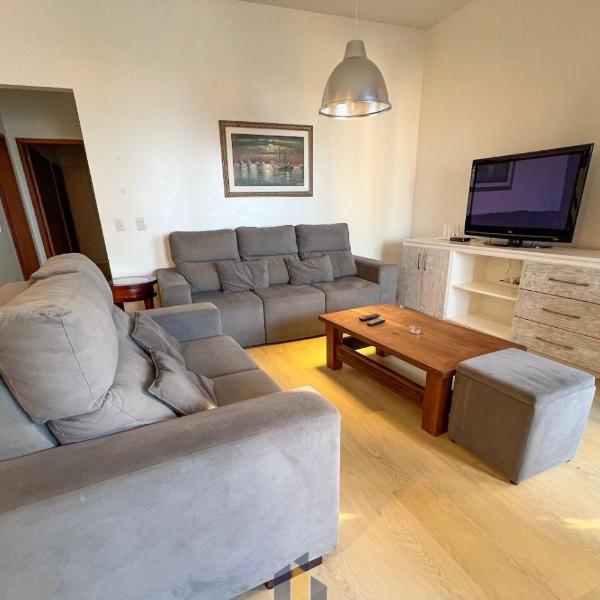 Apartamento frente mar com 3 quartos