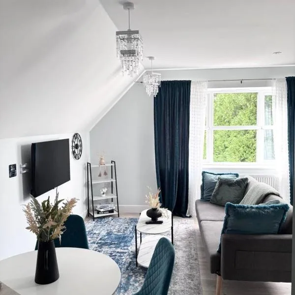 Castle-View Apartment & Free Parking on Site, hotel sa Dover