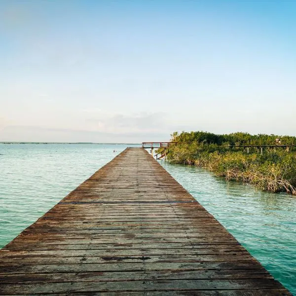 Viajero Bacalar Hostel, hotel in Bacalar