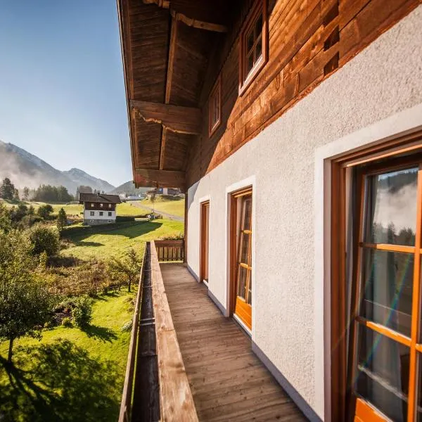 Pistenblick Forstau, hotell i Forstau